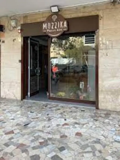 Room And Private Bathroom Between Mondello Beach And Old Town! Free Park! Palermo Italy